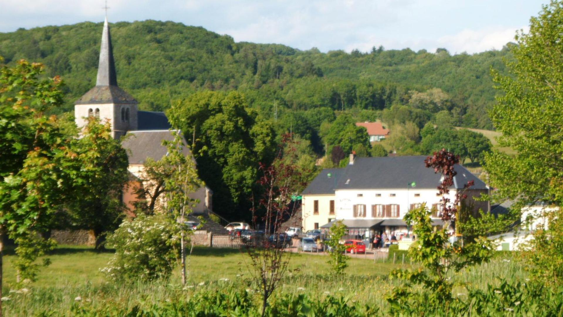 A La Cabane Des Bois Dessus Tiny Gite Alligny-en-Morvan Eksteriør billede